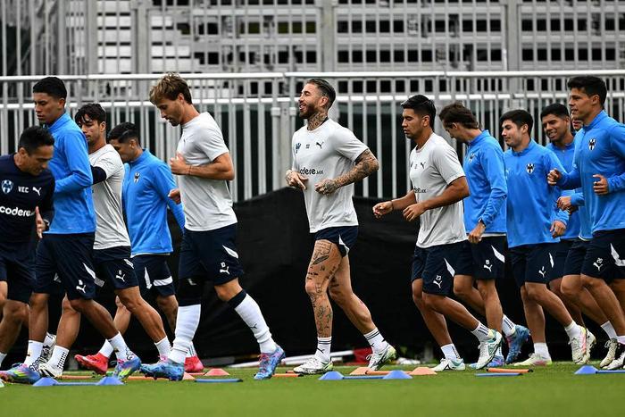 世俱杯6月26日比赛裁判：坦塔舍夫执法国米vs河床(2025世俱杯最新积分榜)