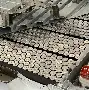 八戒体育-鸿蒙问界M8纯电版SUV全新紫色登场，下月发布(鸿蒙智行问界m8更多内饰官图公布)