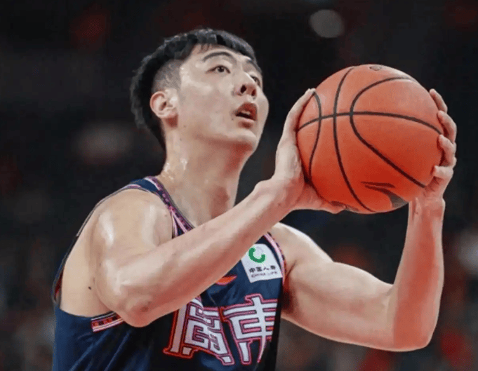 包含原合同还剩2年！22岁张明池离开广东队：打算休息没和其他的词条