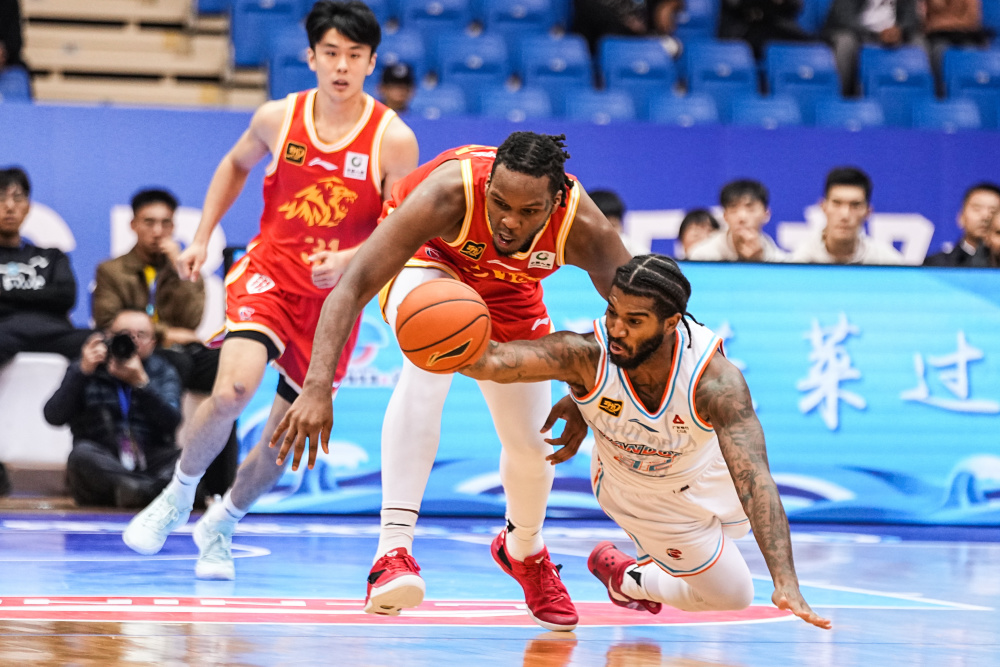 CBA俱乐部杯为CBA联赛提升球迷互动效果提供支持的简单介绍